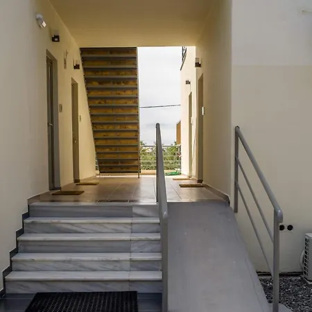 Laura Maisons Apartament