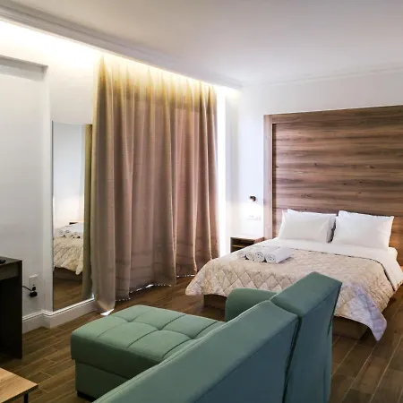 Laura Maisons Apartment Kalamata