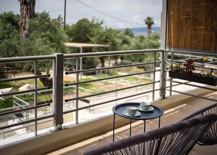 Laura Maisons Appartement Kalamáta